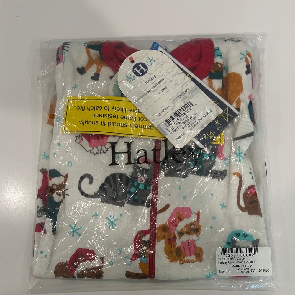 Hatley Festive Cat Print Pajama Set for Christmas